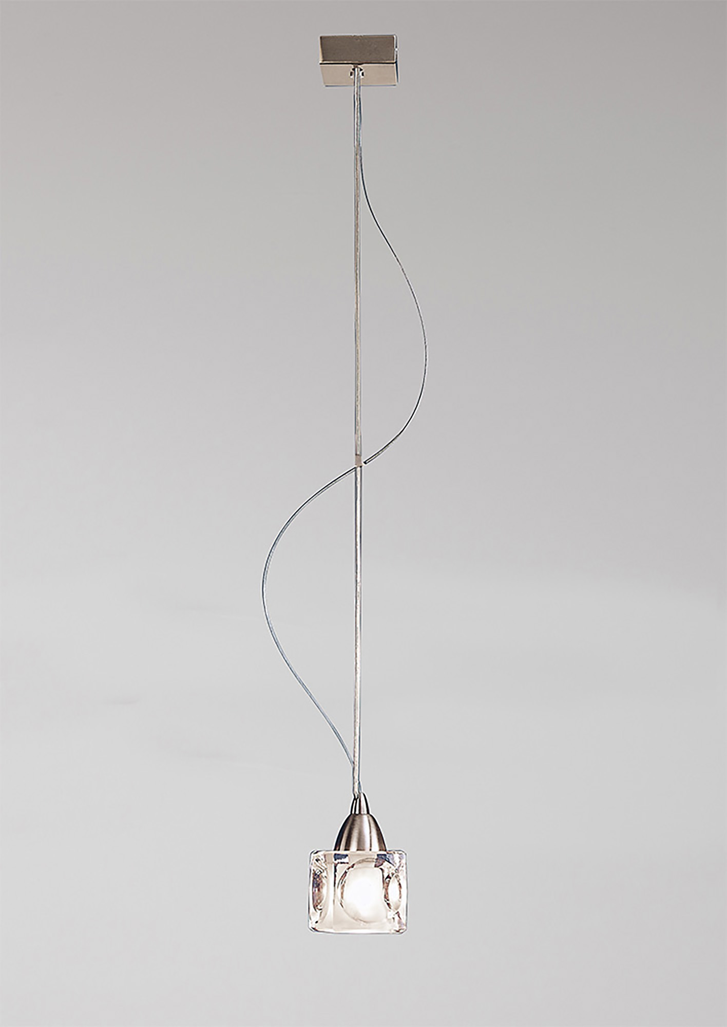 Cuadrax SN Ceiling Lights Mantra Single Pendant Cuadrax SN Ceiling Lights Mantra Single Pendant